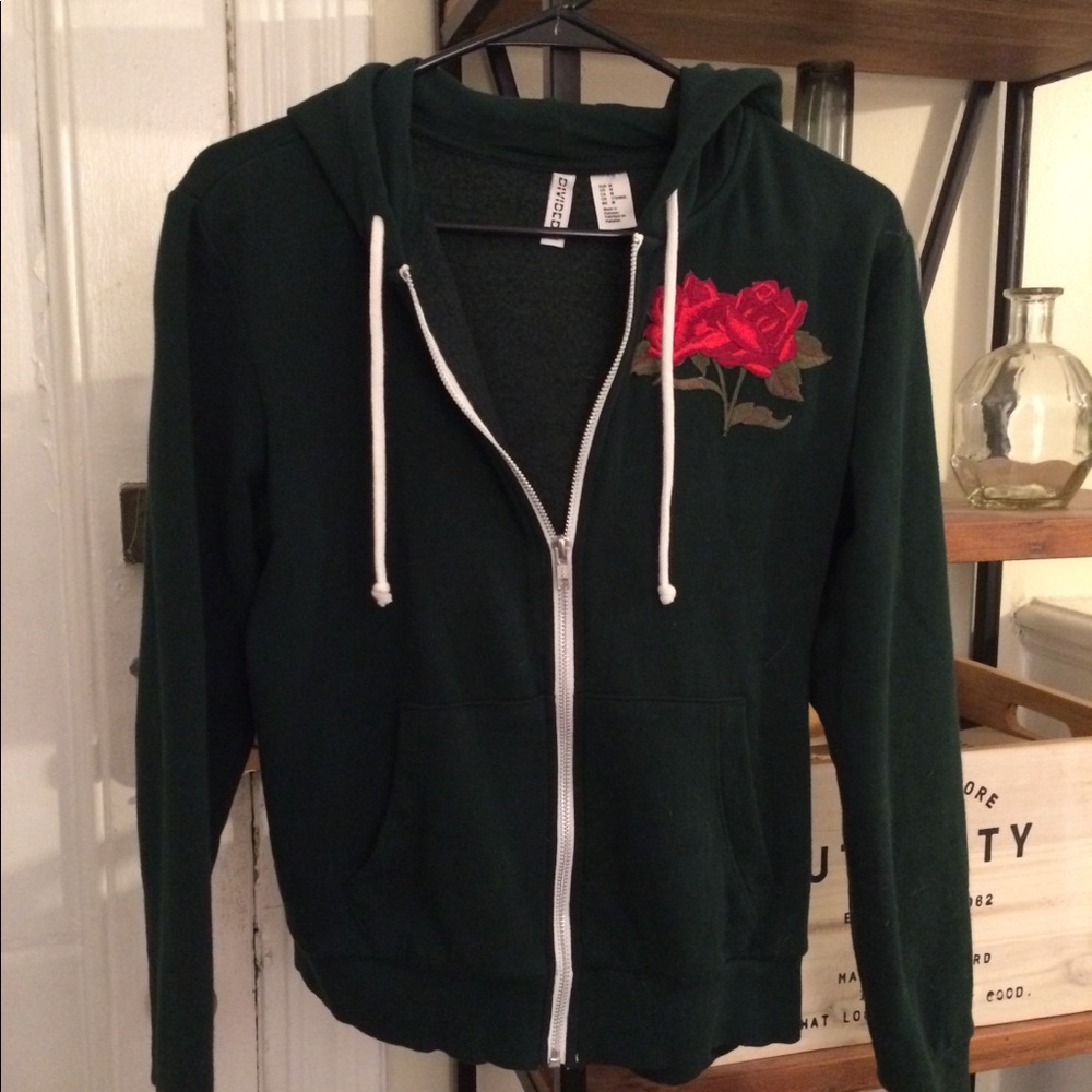 Winter green zip hoodie with roses